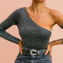 Oscar Street Tops Party Girl Crop Top (Black)