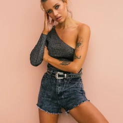 Oscar Street Tops Party Girl Crop Top (Black)