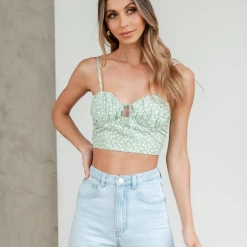Shareen Tops Unspoken Crop Top 12 Shareen Tops Unspoken Crop Top