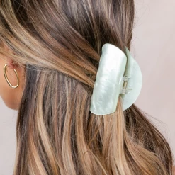 Charcoal Clothing The Cindy Hair Clip (Pastel Green)