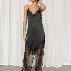 Dresses Hideaway Maxi Dress (Black) - By Lioness