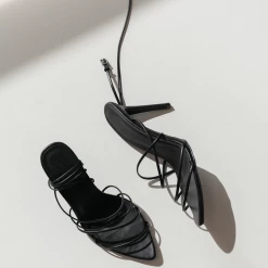 Billini New Arrivals Preach Heels (Black)