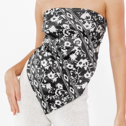 8 Birdies Abel Top (Black/White) 11 8 Birdies Abel Top (Black/White)