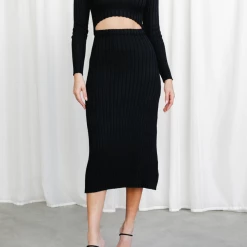 Main Squeeze Midi Dress (Black) - By Lioness Dresses