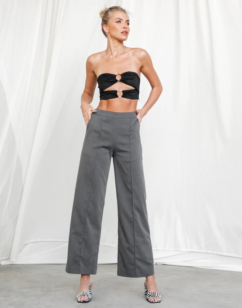 Ruby Sees Cecilia Crop Top Tops 2 Ruby Sees Cecilia Crop Top Tops