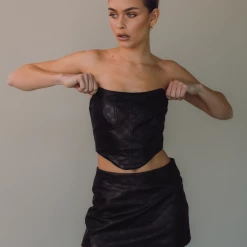 Charcoal Clothing Washington Mini Skirt (Black)