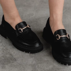 Therapy Extra Loafer (Black)