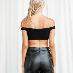 Blossom Mikki Crop Top (Black)