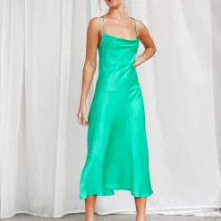 Pink Diamond Sarsha Maxi Dress