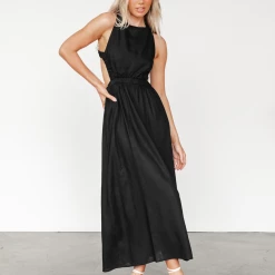 Thanne With You Midi Dress (Black)