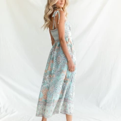 Harper & Me Dresses Carolyn Midi Dress (Green)