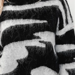 All About May Callia Knit Jumper (Black/White)