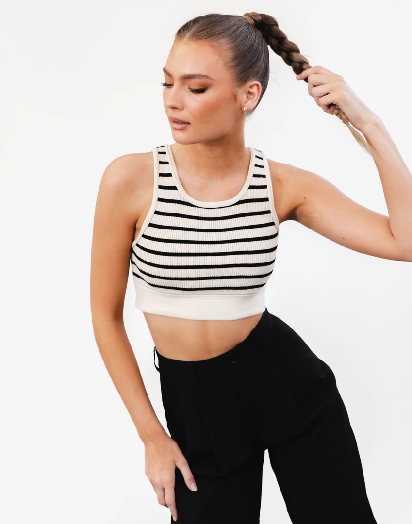 8 Birdies New Arrivals Twiggy Crop Top 6 8 Birdies New Arrivals Twiggy Crop Top
