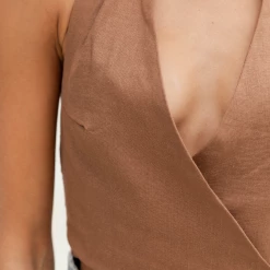 Oscar Street Tops Haynes Crop Top (Brown)