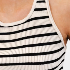 8 Birdies New Arrivals Twiggy Crop Top 15 8 Birdies New Arrivals Twiggy Crop Top