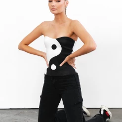 Into Fashion Ariella Top (Black/White) New Arrivals