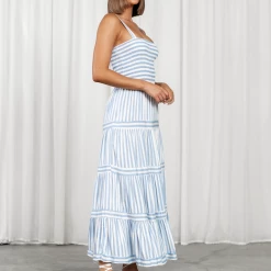 Thanne Dresses Bethanie Maxi Dress (Blue) 10 Thanne Dresses Bethanie Maxi Dress (Blue)