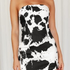 Charcoal Clothing Dresses Tarni Mini Dress (Black/White)