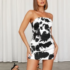 Charcoal Clothing Dresses Tarni Mini Dress (Black/White)