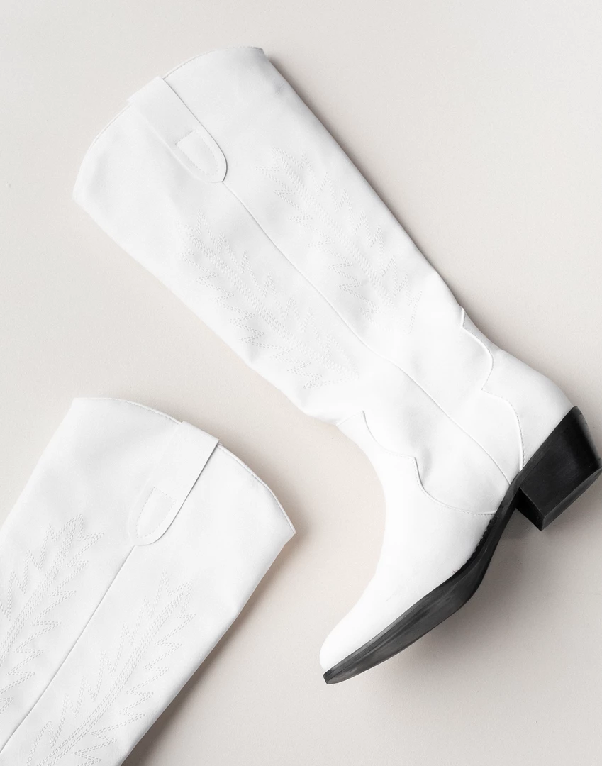 Therapy Shoes Bonnie Cowboy Boots (White) 6 Therapy Shoes Bonnie Cowboy Boots (White)