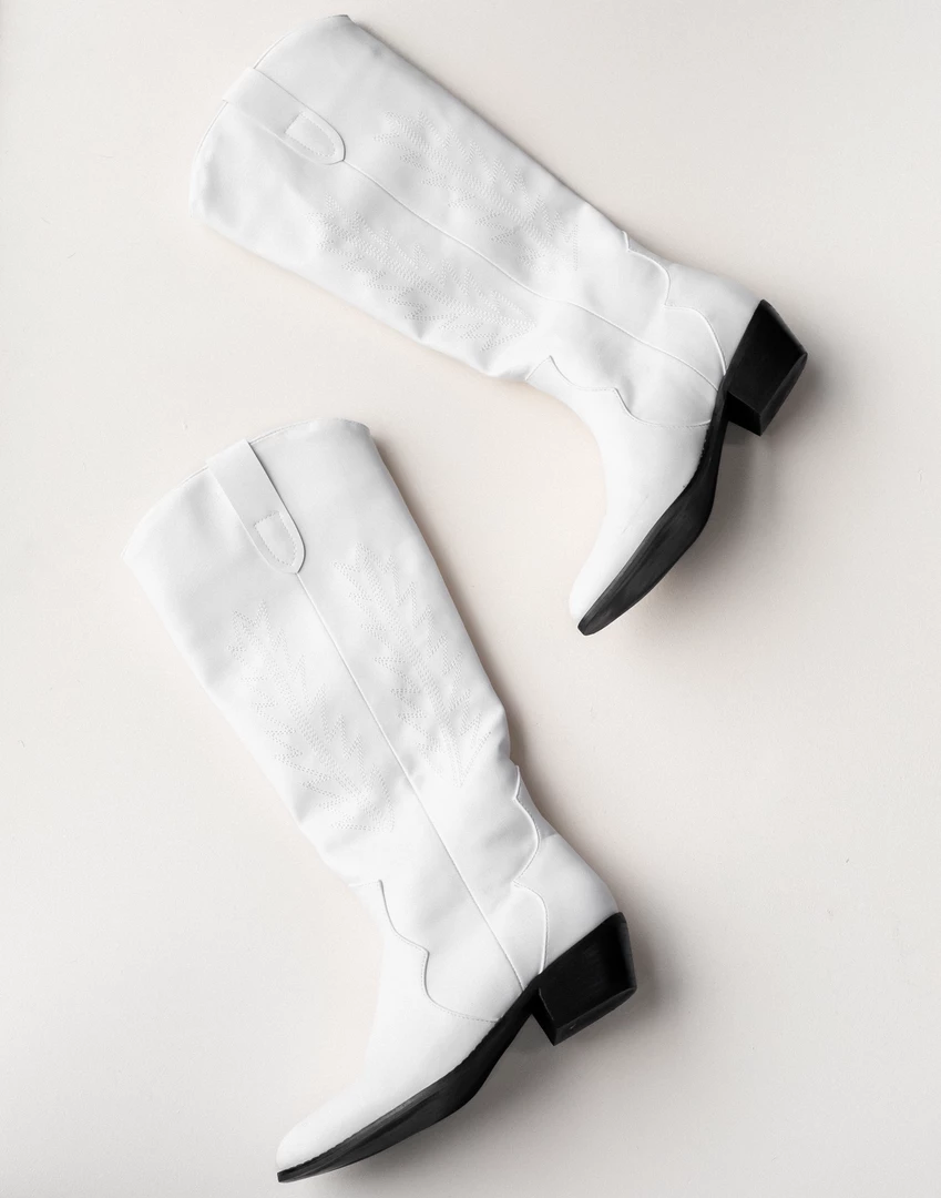 Therapy Shoes Bonnie Cowboy Boots (White) 8 Therapy Shoes Bonnie Cowboy Boots (White)