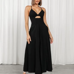 Thanne Dresses Zulu Maxi Dress (Black)