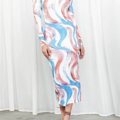 Redberry On Repeat Midi Dress Dresses