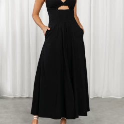 Thanne Dresses Zulu Maxi Dress (Black)