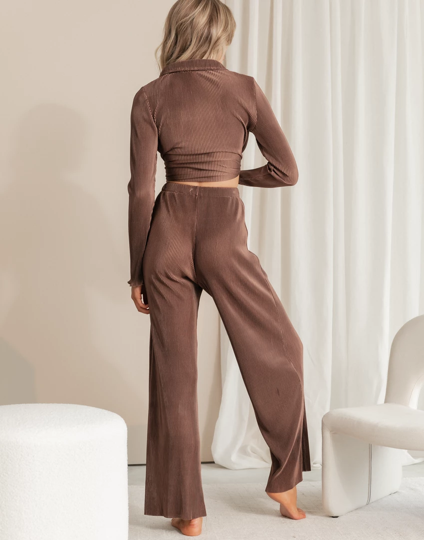 Into Fashions New Arrivals Tyler Plisse Pants (Brown) 3 Into Fashions New Arrivals Tyler Plisse Pants (Brown)
