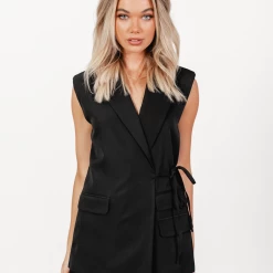 Eliana Shorts (Black) - 4th & Reckless 9 Eliana Shorts (Black) - 4th & Reckless