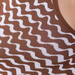 Thanne Ariah Knit Crop Top (Brown)