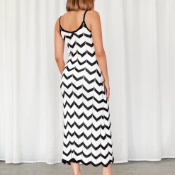 Pink Diamond Harli Maxi Dress Dresses 10 Pink Diamond Harli Maxi Dress Dresses