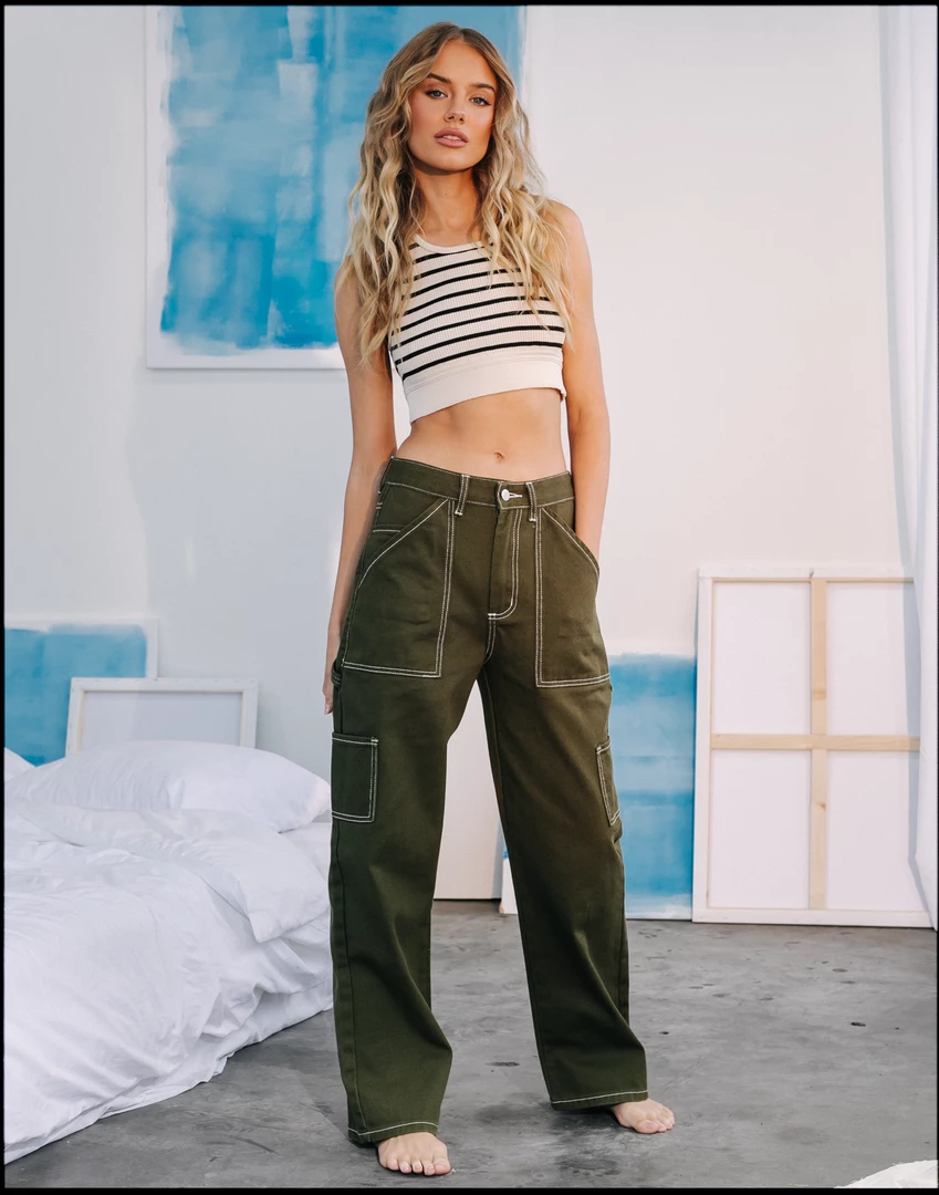 8 Birdies New Arrivals Twiggy Crop Top 2 8 Birdies New Arrivals Twiggy Crop Top