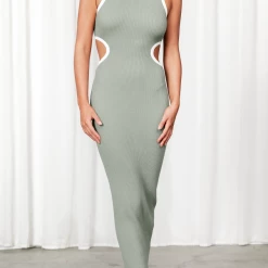 Winnie & Co Dresses Londyn Midi Dress (Sage)