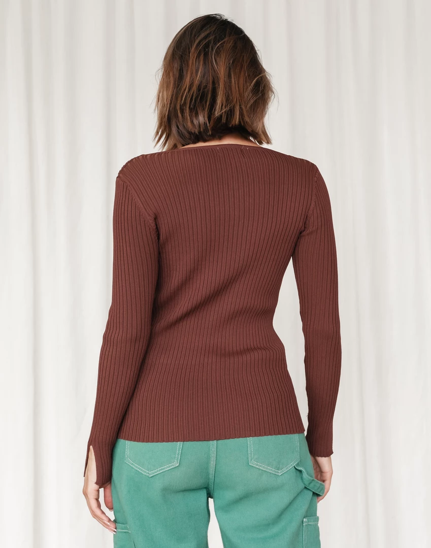 Red Berry Amora Long Sleeve Top (Brown) 3 Red Berry Amora Long Sleeve Top (Brown)