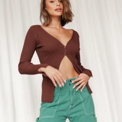 Red Berry Amora Long Sleeve Top (Brown)