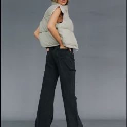 Style State New Arrivals Theo Puffer Vest (Sage/Cream)