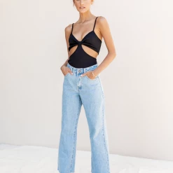 Into Zoeigh Bodysuit (Black)