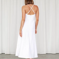 Thanne Zulu Maxi Dress (White) Dresses