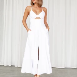 Thanne Zulu Maxi Dress (White) Dresses