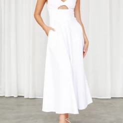Thanne Zulu Maxi Dress (White) Dresses