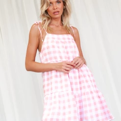 Yours Truly Jaine Mini Dress (Pink)