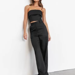 Thanne New Arrivals Remi Strapless Crop Top (Black)