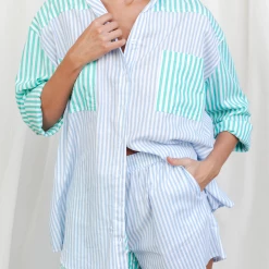 Thanne Holiday Abroad Shirt (Mint)