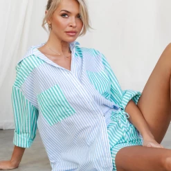 Thanne Holiday Abroad Shirt (Mint)