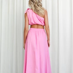 Pink Diamond Petal Maxi Skirt (Pink)