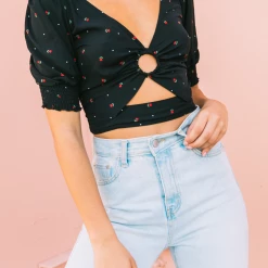 8 Birdies Tops Eves Crop Top